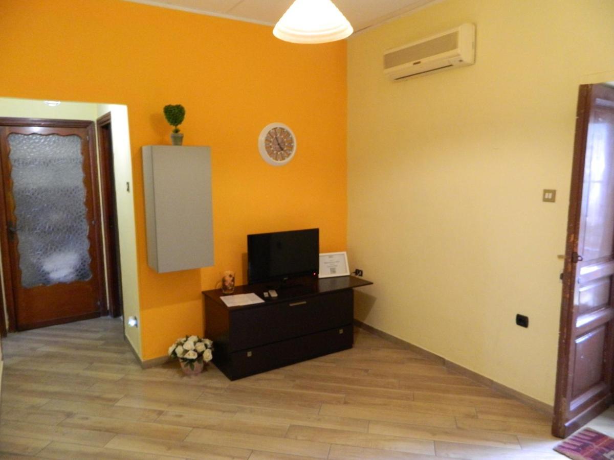 La Casetta Arancione Nell'Aeroporto Di Napoli Apartment ภายนอก รูปภาพ